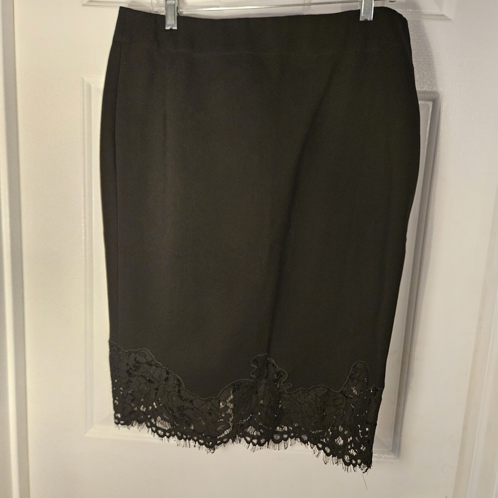 G.I.L.I. Black Pencil Skirt with Lace Detail